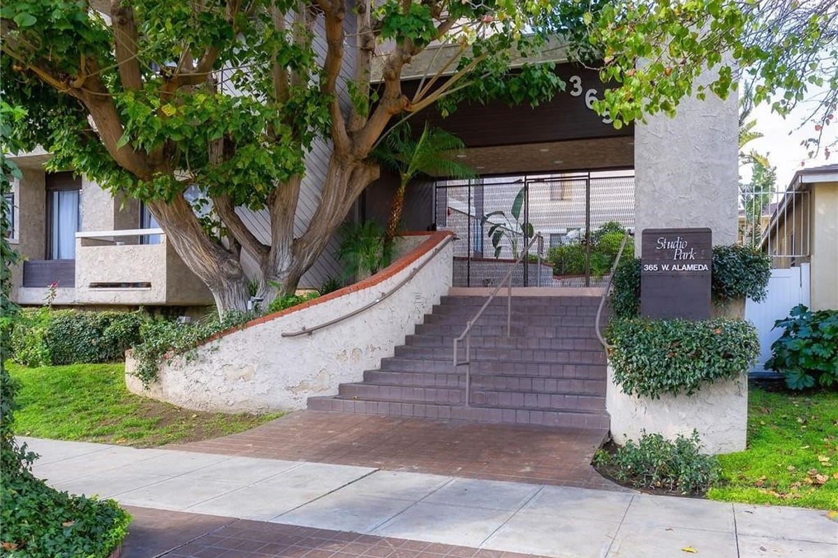 365 W Alameda 207, Burbank, CA 91506 — photo 1 of 37