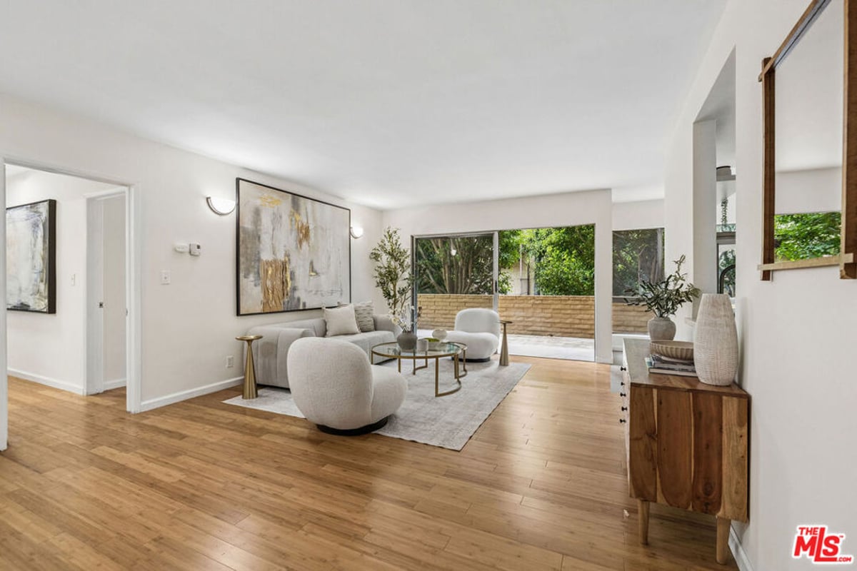 5600 Kensington Way 105, Culver City, CA 90230 — photo 1 of 30