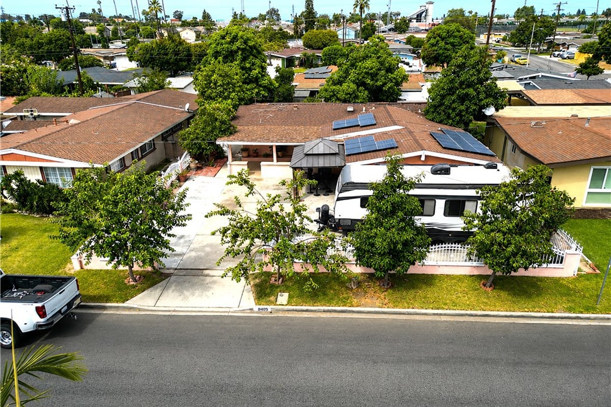 8409 Flallon, Whittier, CA 90606 — photo 1 of 29