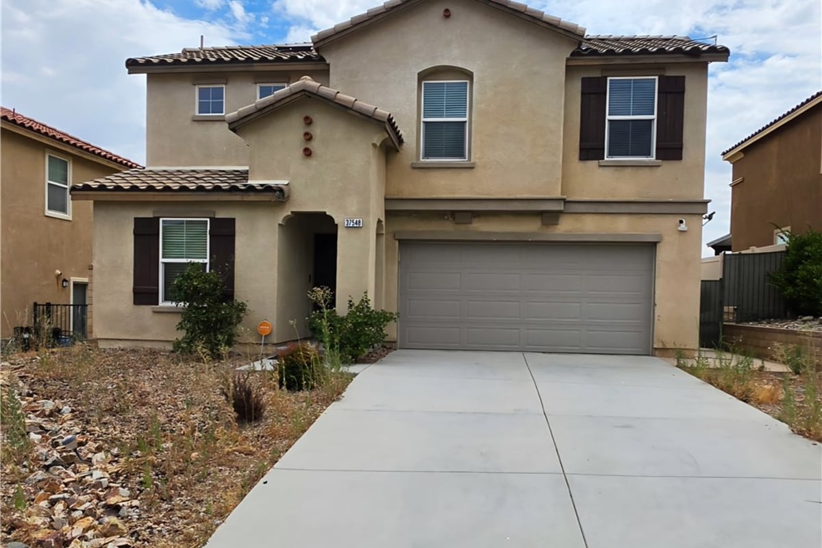 37548 Henna, Palmdale, CA 93551 — photo 1 of 2