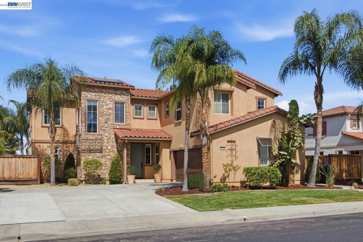1172 Pimento Dr, Brentwood, CA 94513 — photo 1 of 47