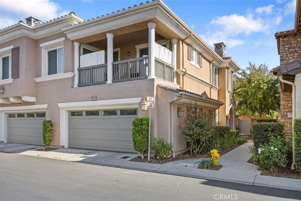 23868 Toscana DR, Valencia, CA 91354 — photo 1 of 24