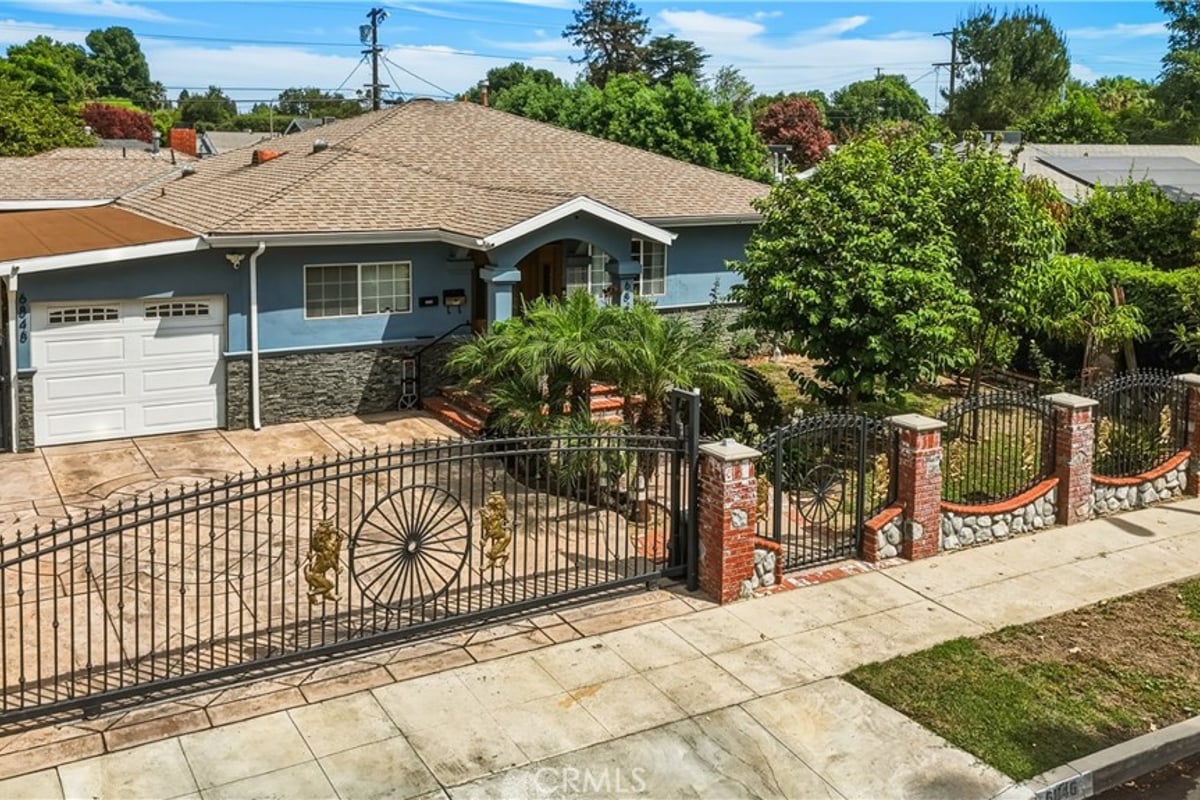 6846 Jellico Avenue, Los Angeles, CA 91406 — photo 1 of 42