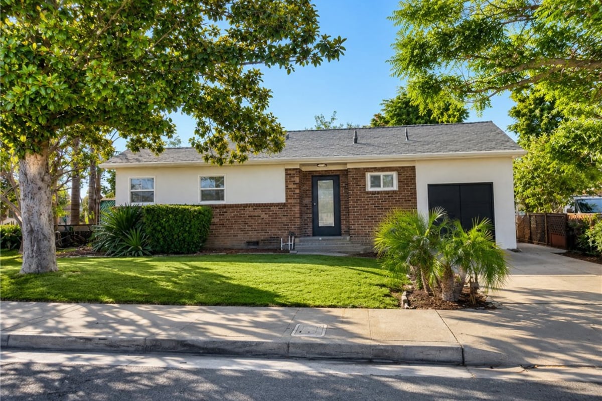 884 Lewis Street, Pomona, CA 91768 — photo 1 of 26