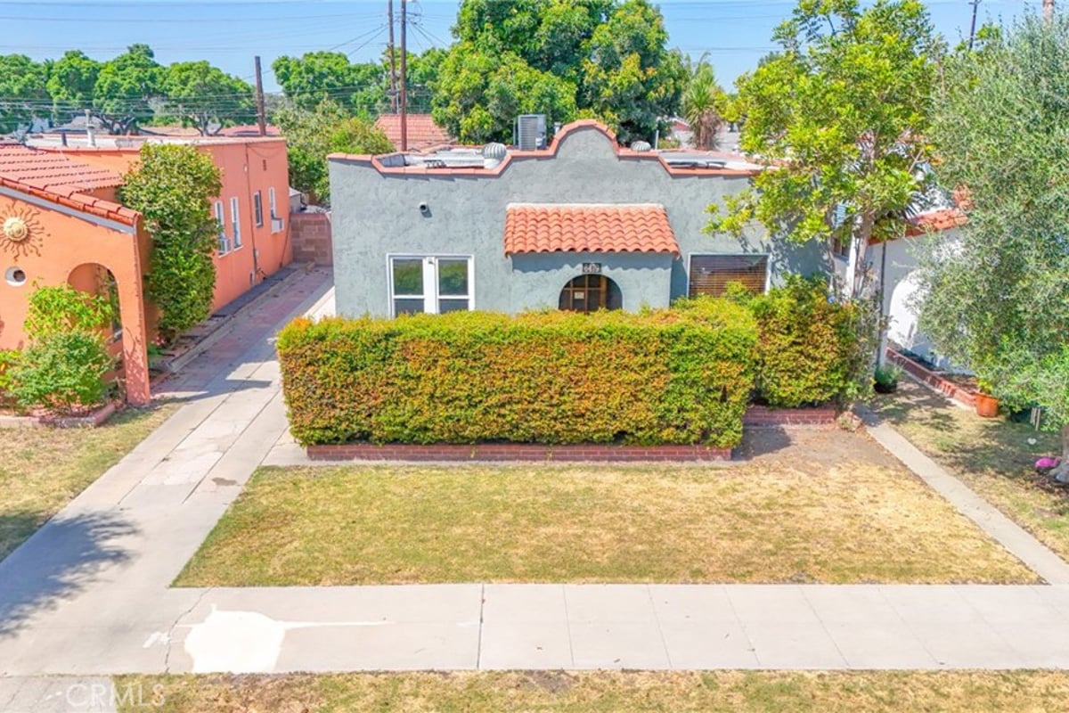 6479 Brayton, Long Beach, CA 90805 — photo 1 of 26