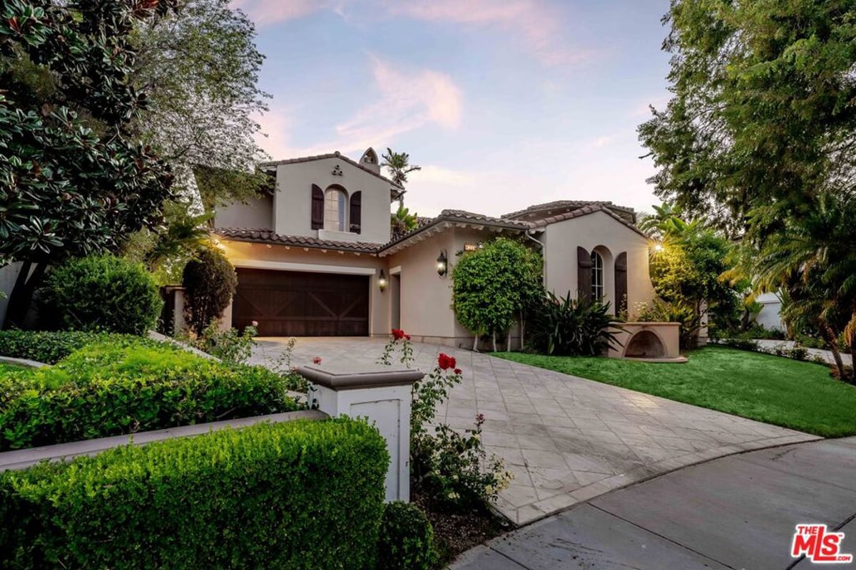 4131 Prado De Los Caballos, Calabasas, CA 91302 — photo 1 of 32