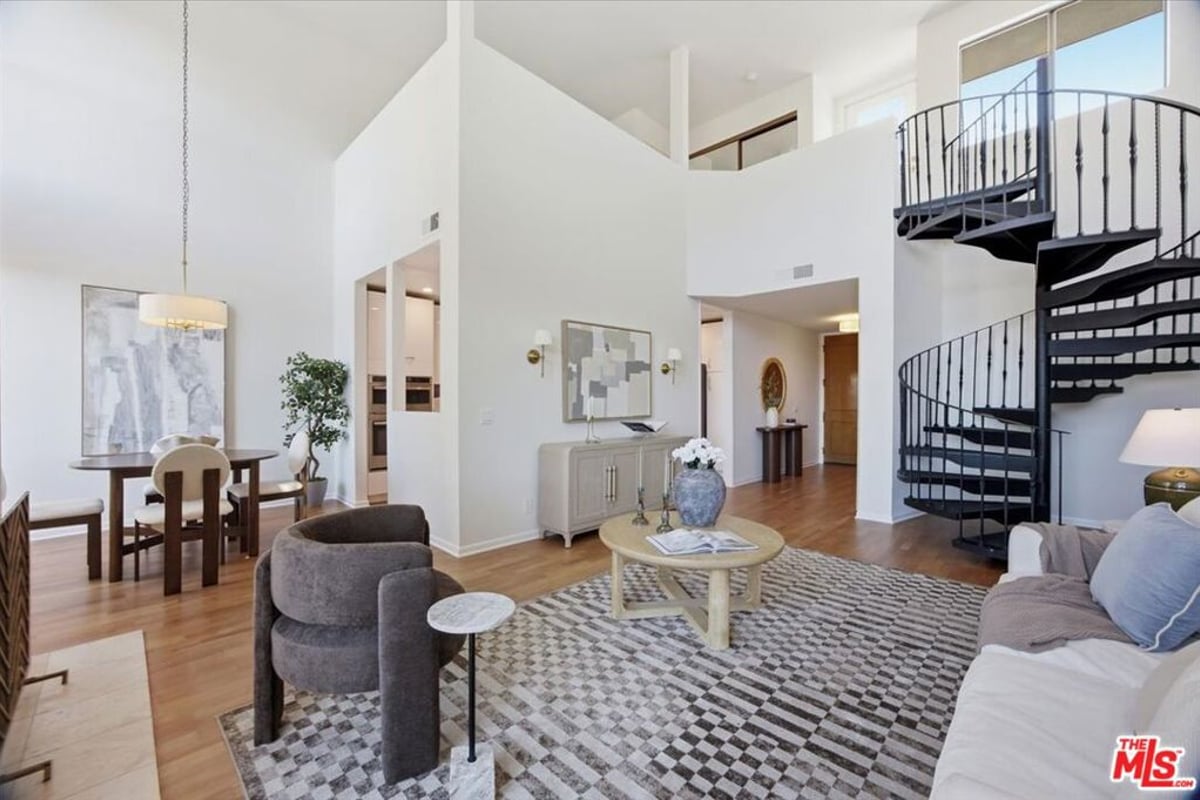 1271 Granville Avenue 402, Los Angeles, CA 90025 — photo 1 of 58