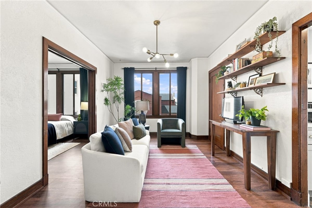 315 W 3rd 401, Long Beach, CA 90802 — photo 1 of 43