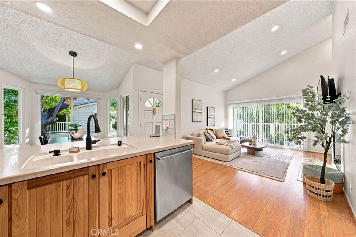 22224 S Vermont Avenue 202C, Torrance, CA 90502 — photo 1 of 39