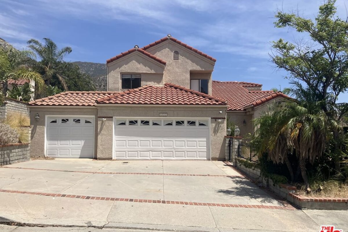 12506 Rajah Street, Los Angeles, CA 91342 — photo 1 of 6