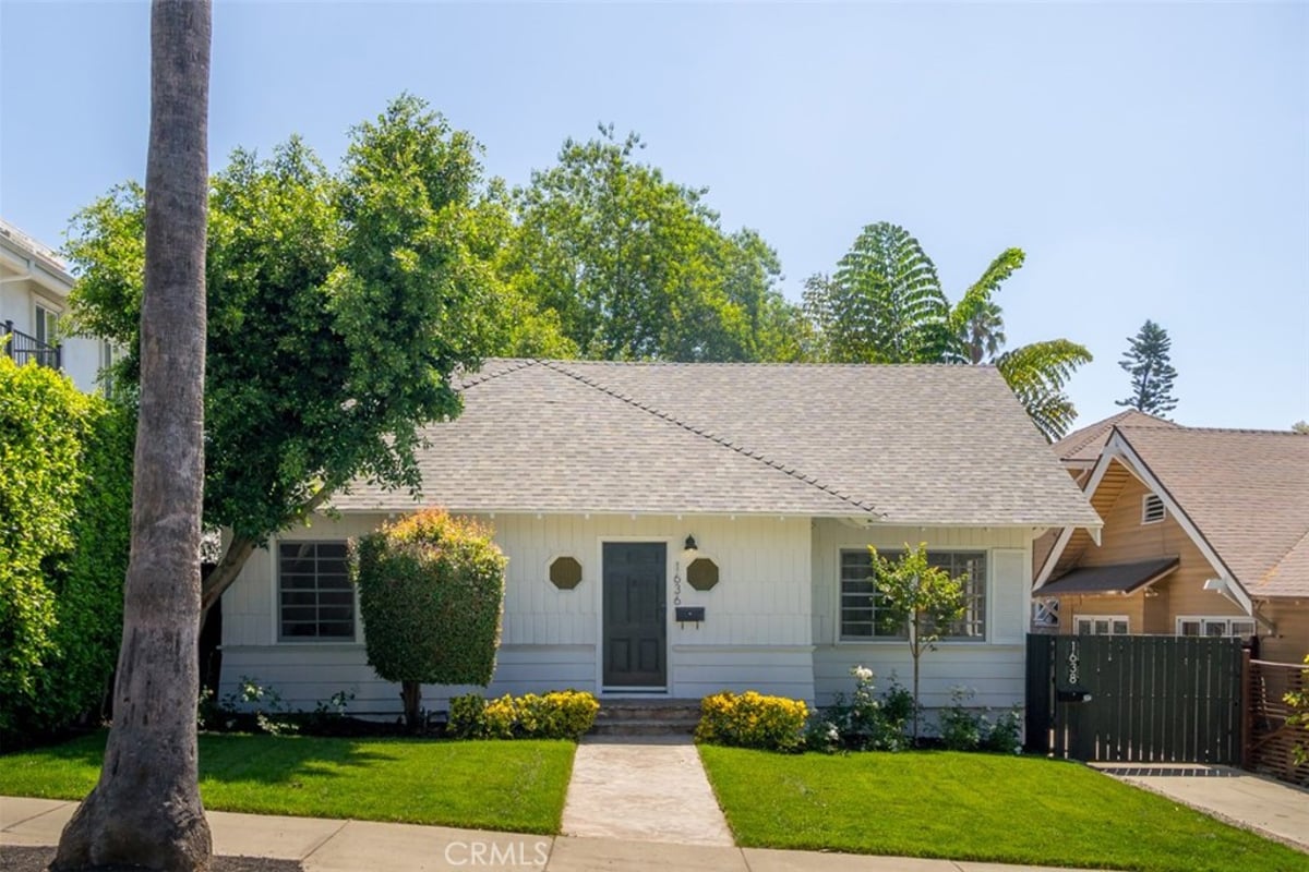 1636 N Sierra Bonita Avenue, Los Angeles, CA 90046 — photo 1 of 30