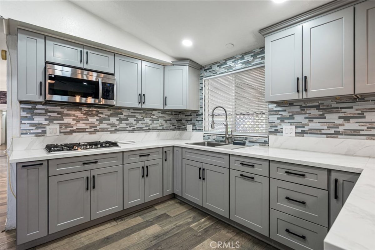 12401 Filmore Street 618, Sylmar, CA 91342 — photo 1 of 44