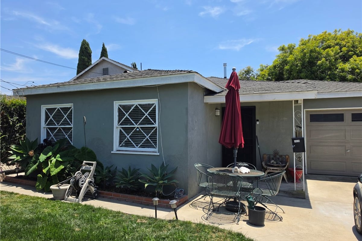 1020 W 220th, Torrance, CA 90502 — photo 1 of 9