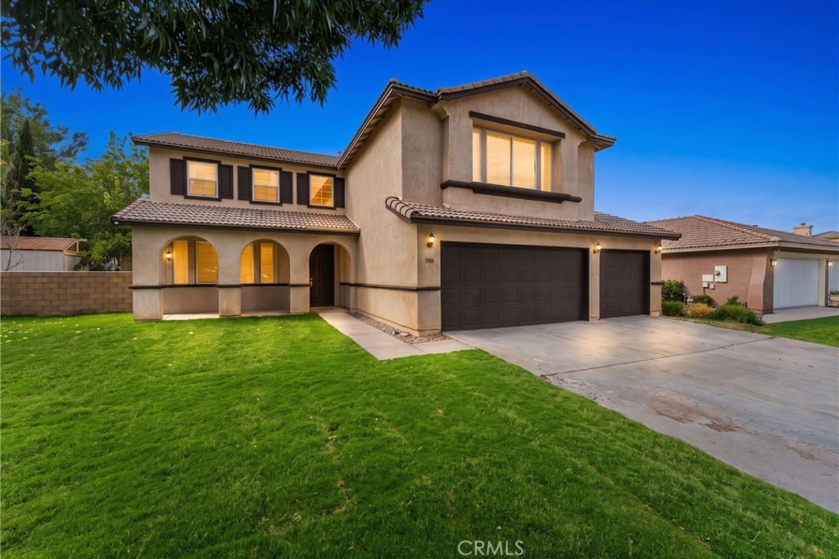 1606 Regents Street, Lancaster, CA 93534 — photo 1 of 56