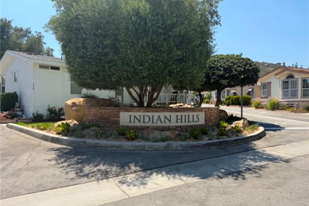 11401 Topanga Canyon Blvd Spc 12, Chatsworth, CA 91311 — photo 1 of 20