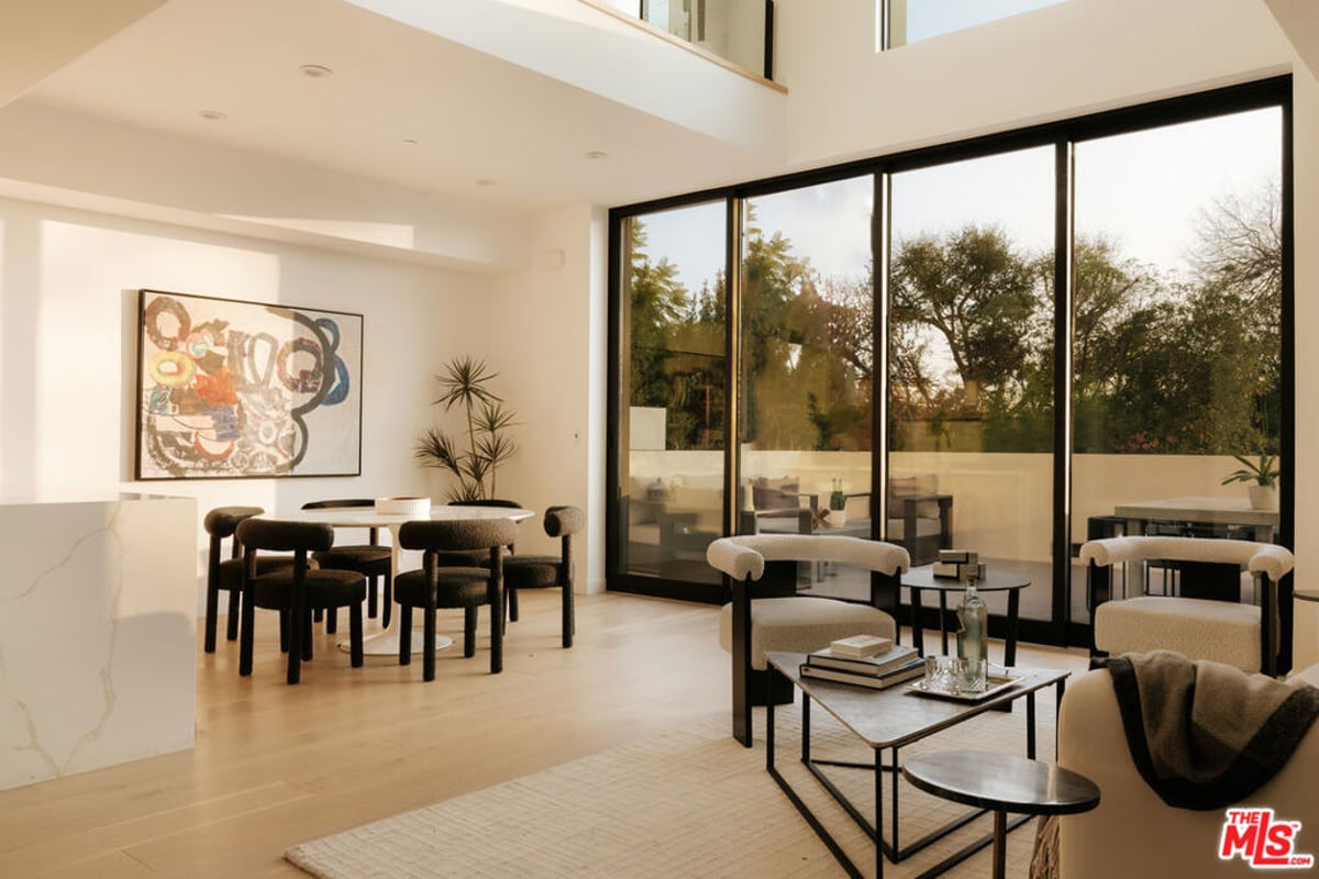 2919 Waverly Drive 106, Los Angeles, CA 90039 — photo 1 of 19