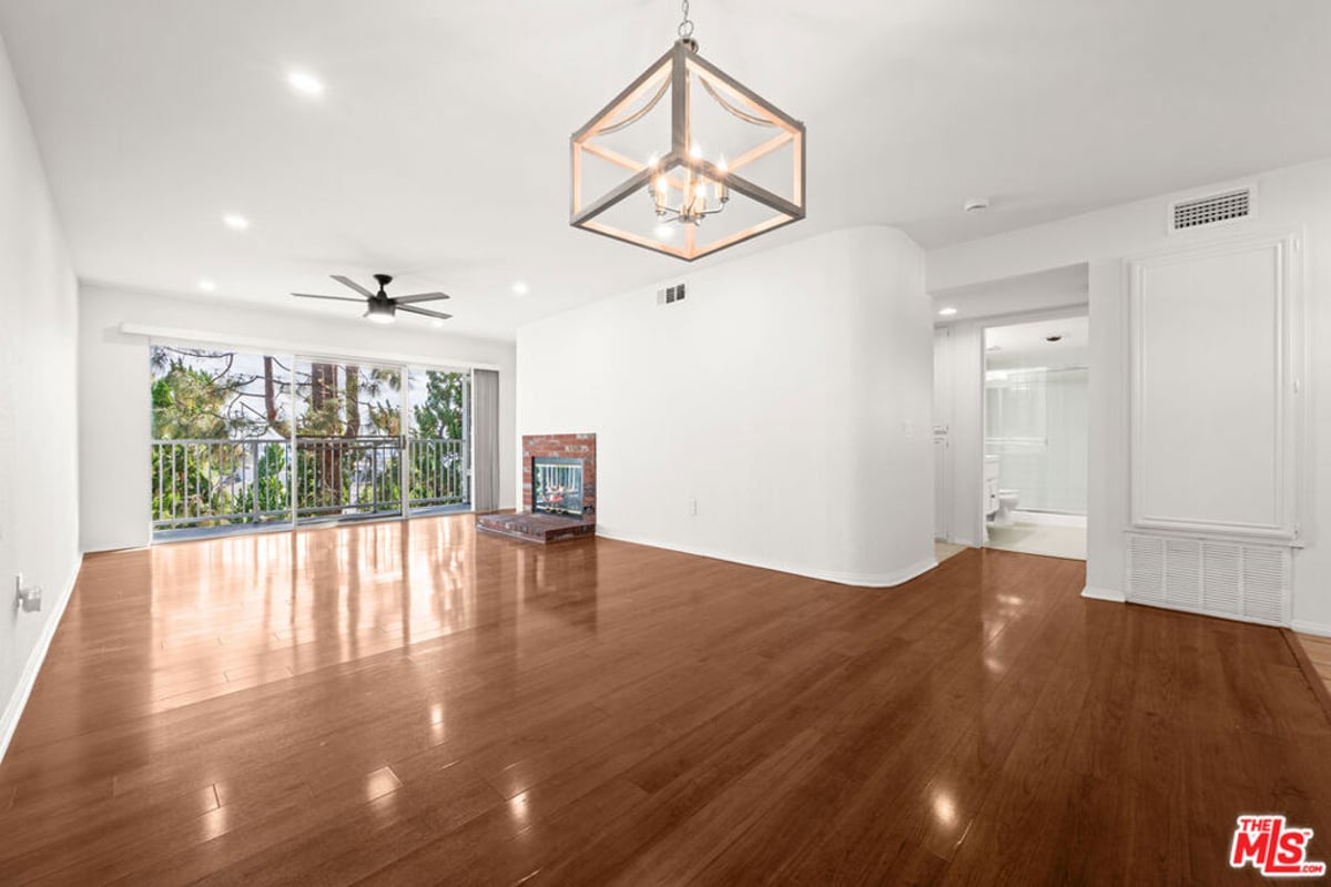 1418 Brett Place 205, San Pedro, CA 90732 — photo 1 of 42