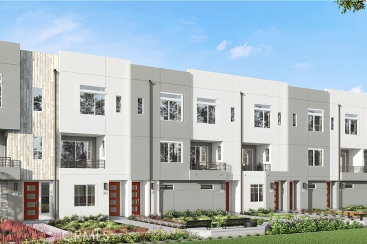 2653 Durfee Avenue Unit #B, El Monte, CA 91732 — photo 1 of 24
