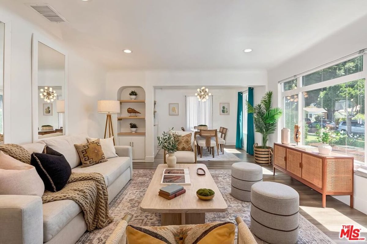 3037 Delaware Avenue, Santa Monica, CA 90404 — photo 1 of 20