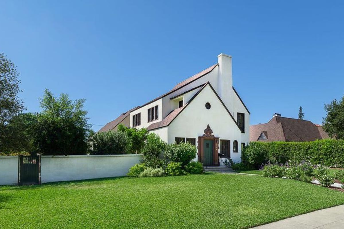 2384 E Orange Grove Boulevard, Pasadena, CA 91104 — photo 1 of 53