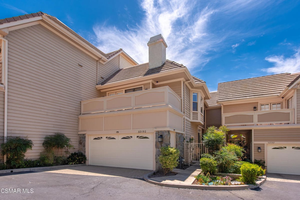 32150 Canyon Ridge Drive, Westlake Village, CA 91361 — photo 1 of 43