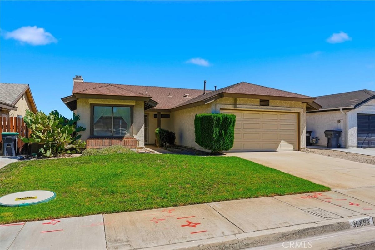 36892 Spanish Broom, Palmdale, CA 93550 — photo 1 of 49