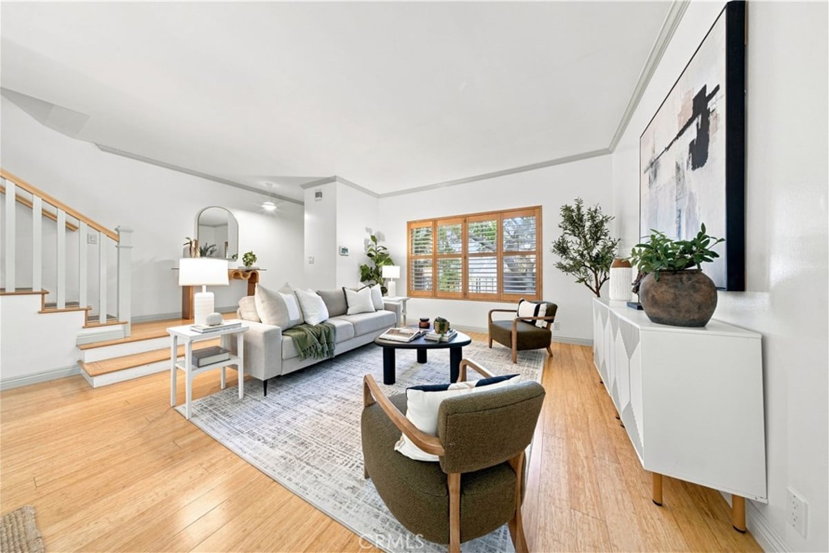 801 25th Street, Santa Monica, CA 90403 — photo 1 of 37