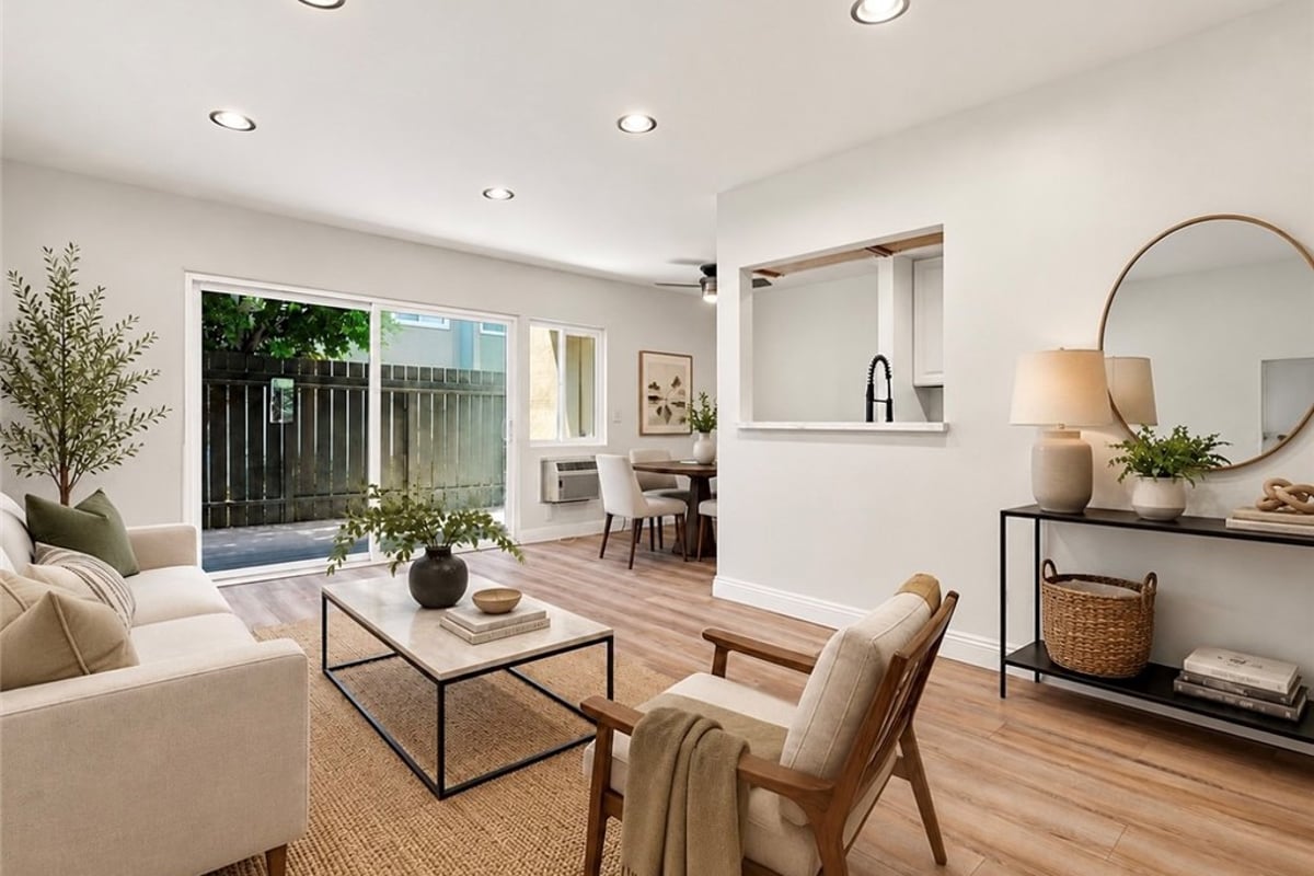 4812 Hollow Corner 151, Culver City, CA 90230 — photo 1 of 15