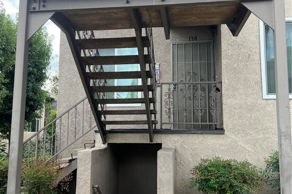 5484 Dobbs Street 130, Los Angeles, CA 90032 — photo 1 of 24