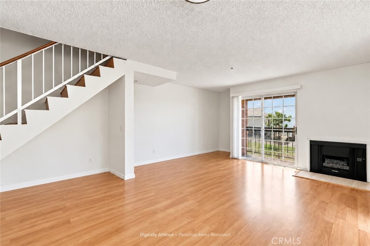 147 W Acacia 160, Glendale, CA 91204 — photo 1 of 34