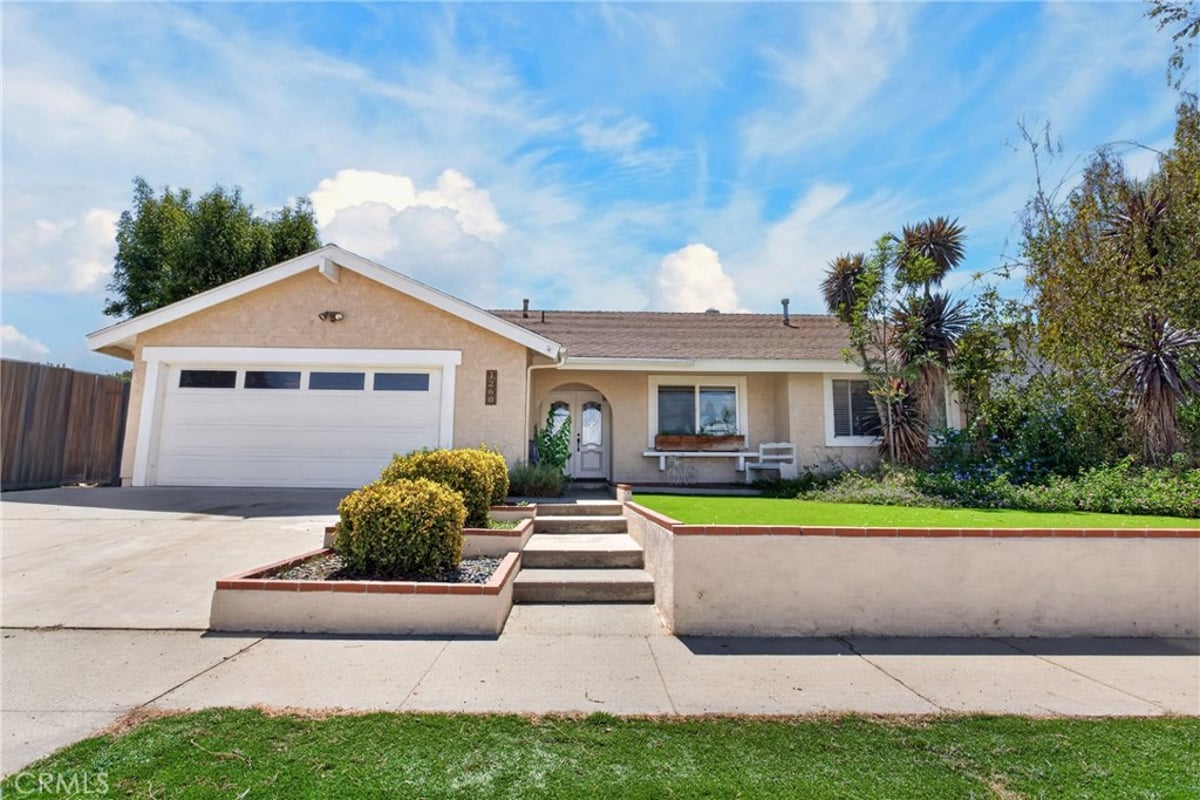 1260 Arcane, Simi Valley, CA 93065 — photo 1 of 35