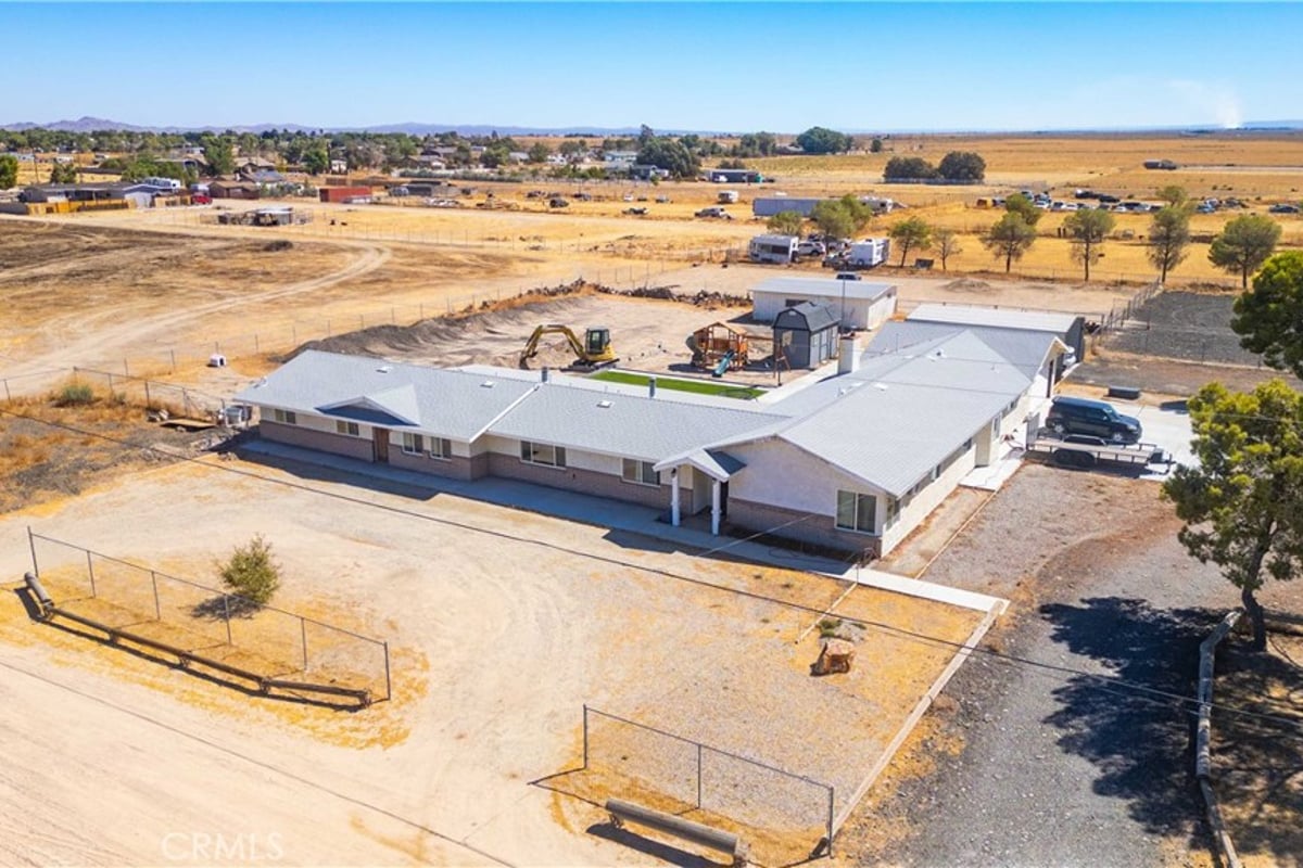 48054 85th St West W, Lancaster, CA 93536 — photo 1 of 65