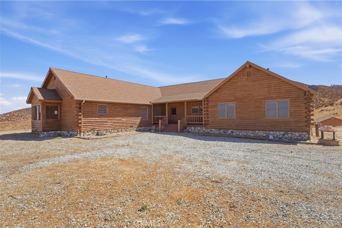 48245 235th W, Lancaster, CA 93536 — photo 1 of 75