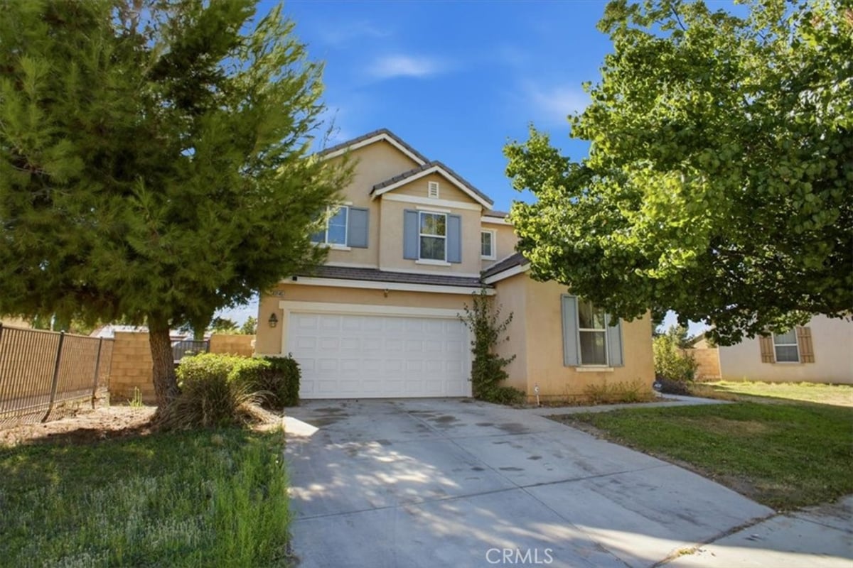 43145 Carpenter, Lancaster, CA 93535 — photo 1 of 22