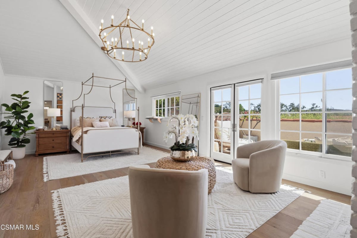 1685 Plum Hollow Circle, Westlake Village, CA 91362 — photo 1 of 28
