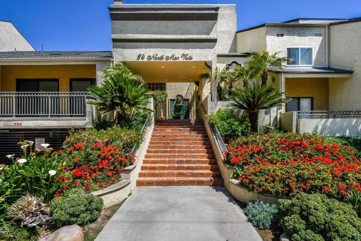 64 N Mar Vista Avenue 136, Pasadena, CA 91106 — photo 1 of 29