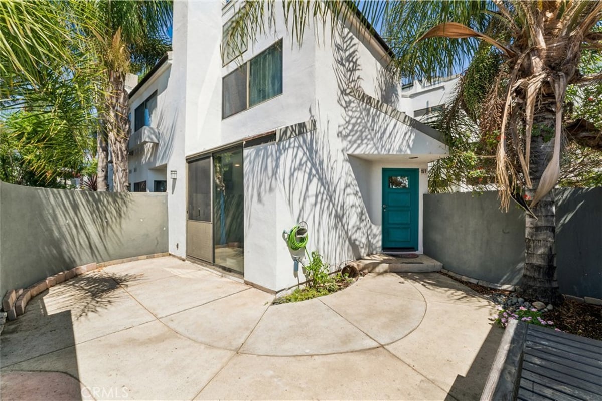 1142 Tivoli Lane 157, Simi Valley, CA 93065 — photo 1 of 26