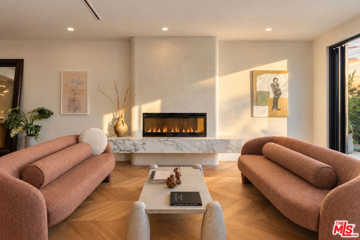 1706 Abbot Kinney Boulevard, Venice, CA 90291 — photo 1 of 50