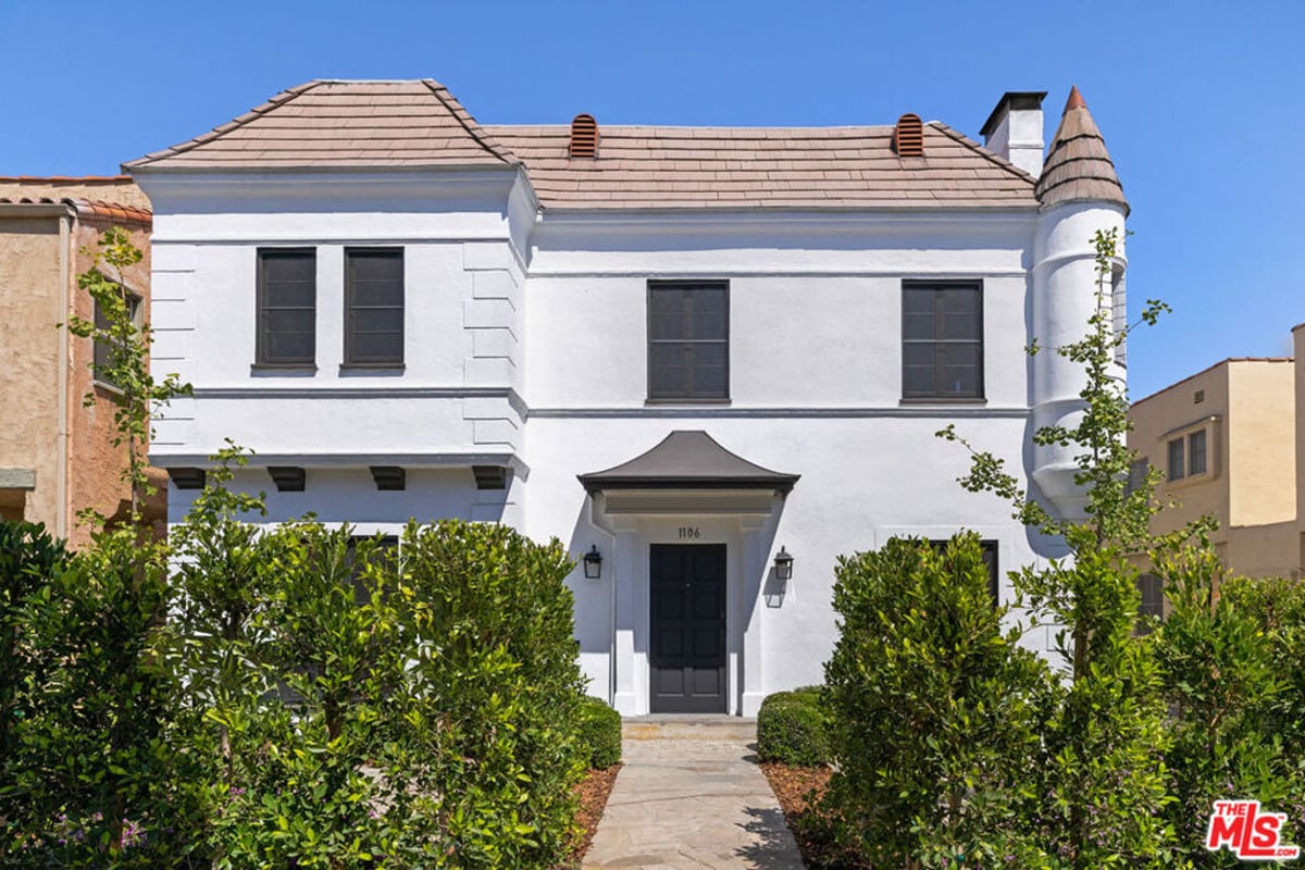 1106 S Cochran Avenue, Los Angeles, CA 90019 — photo 1 of 24