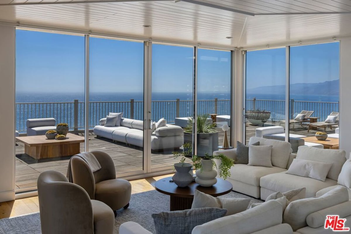101 California Avenue PH, Santa Monica, CA 90403 — photo 1 of 48