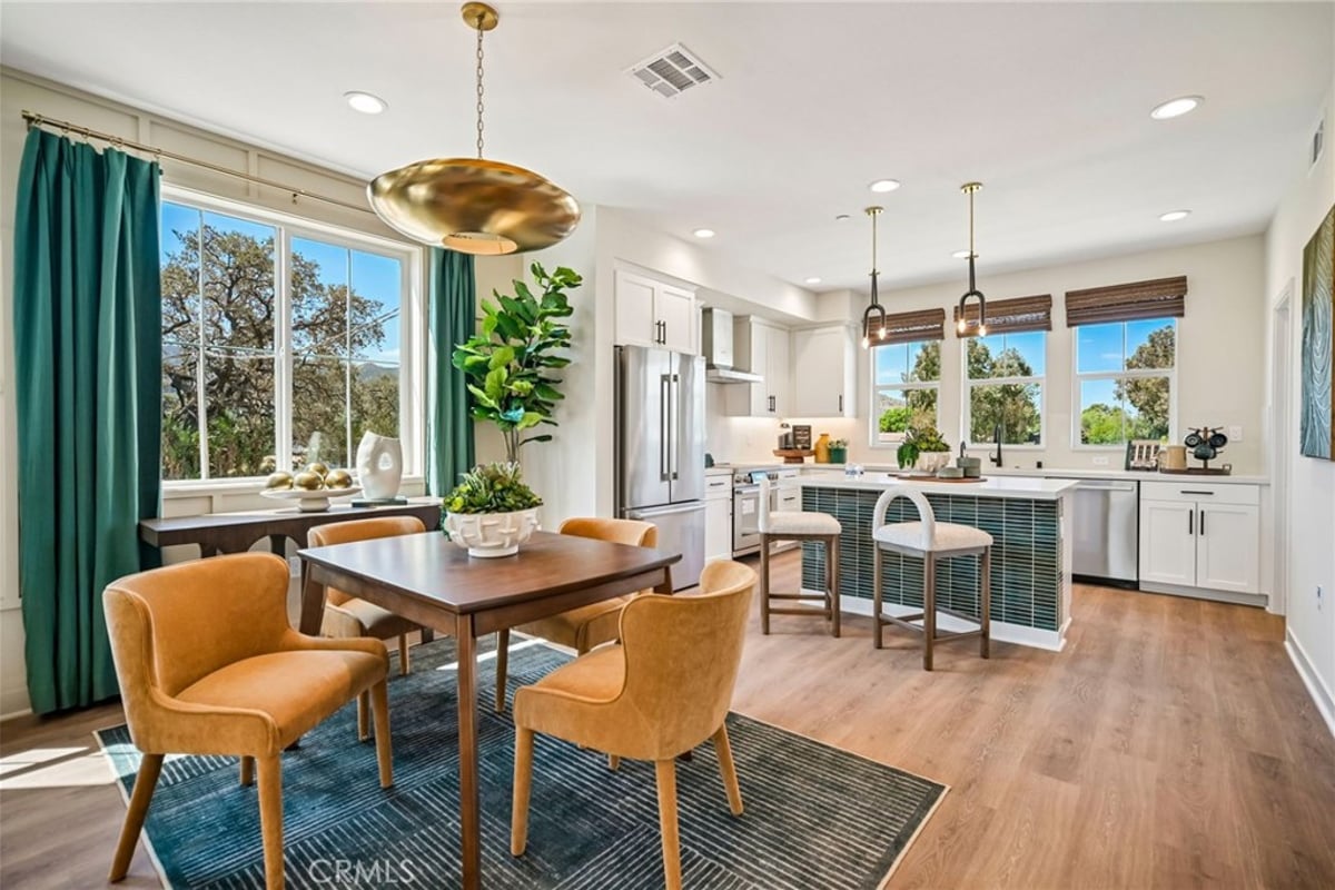 5871 Maplewood Lane 4, Simi Valley, CA 93063 — photo 1 of 35