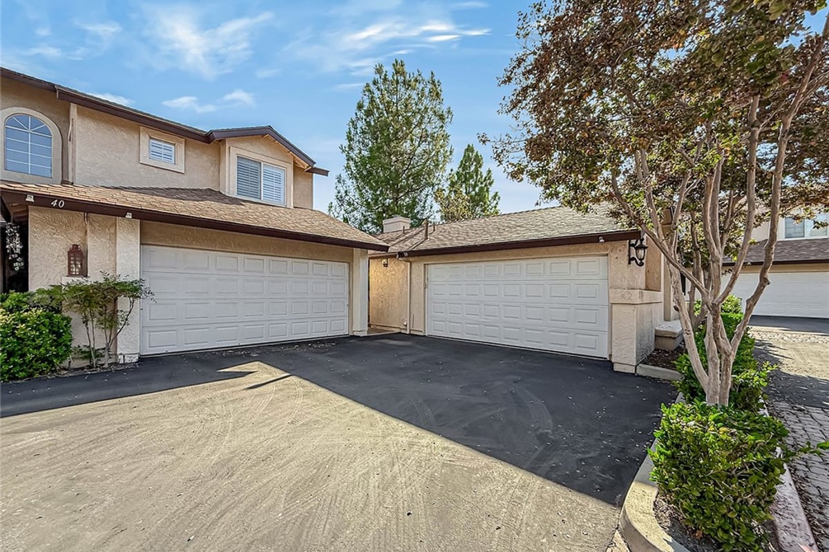 28131 Seco Canyon Road 39, Saugus, CA 91390 — photo 1 of 46
