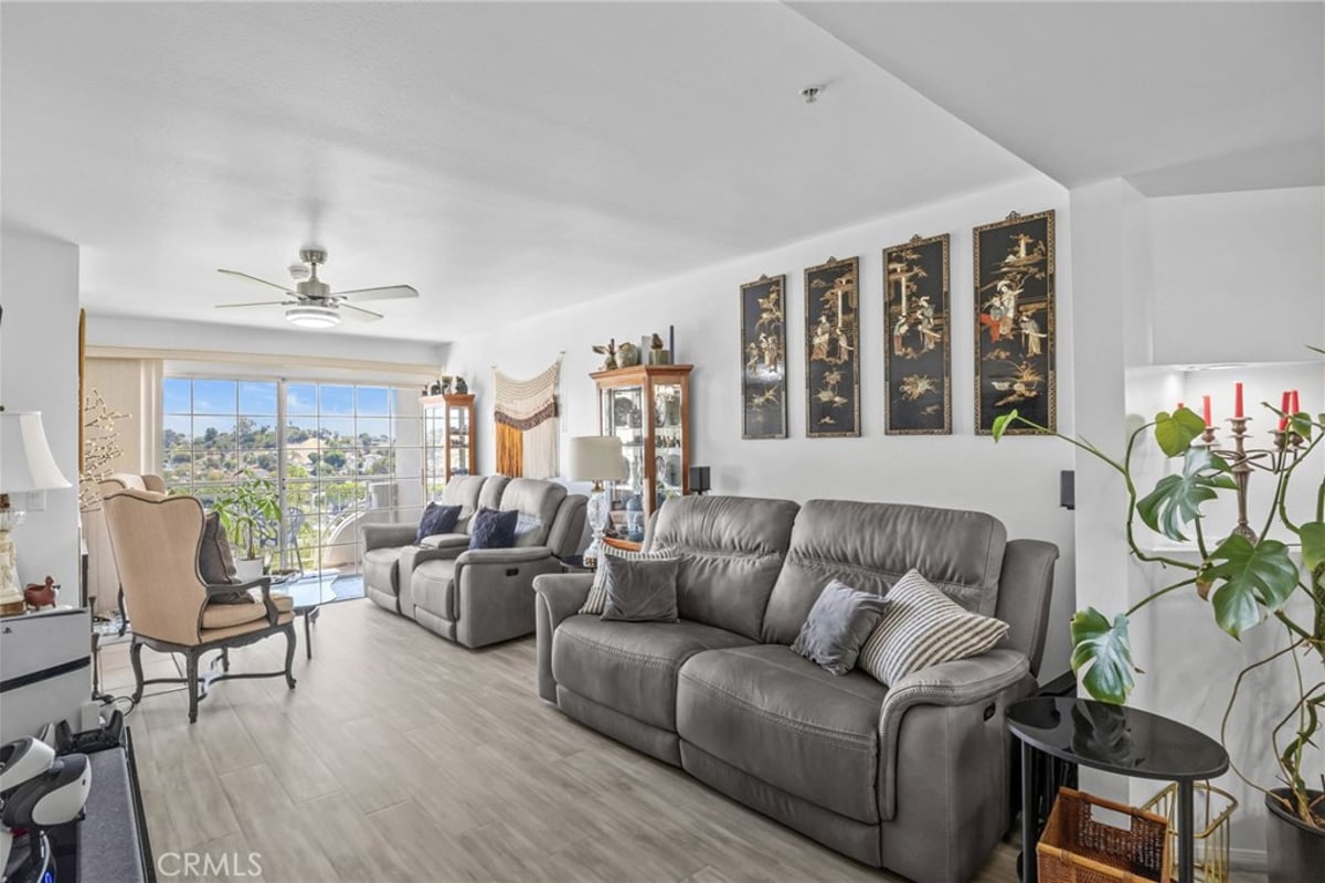 4755 Templeton St 2215, Los Angeles, CA 90032 — photo 1 of 45
