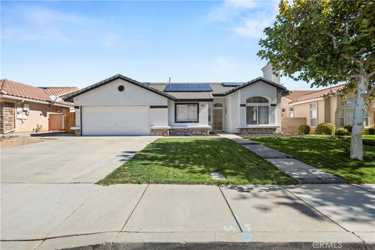 4141 De Anza, Palmdale, CA 93551 — photo 1 of 31