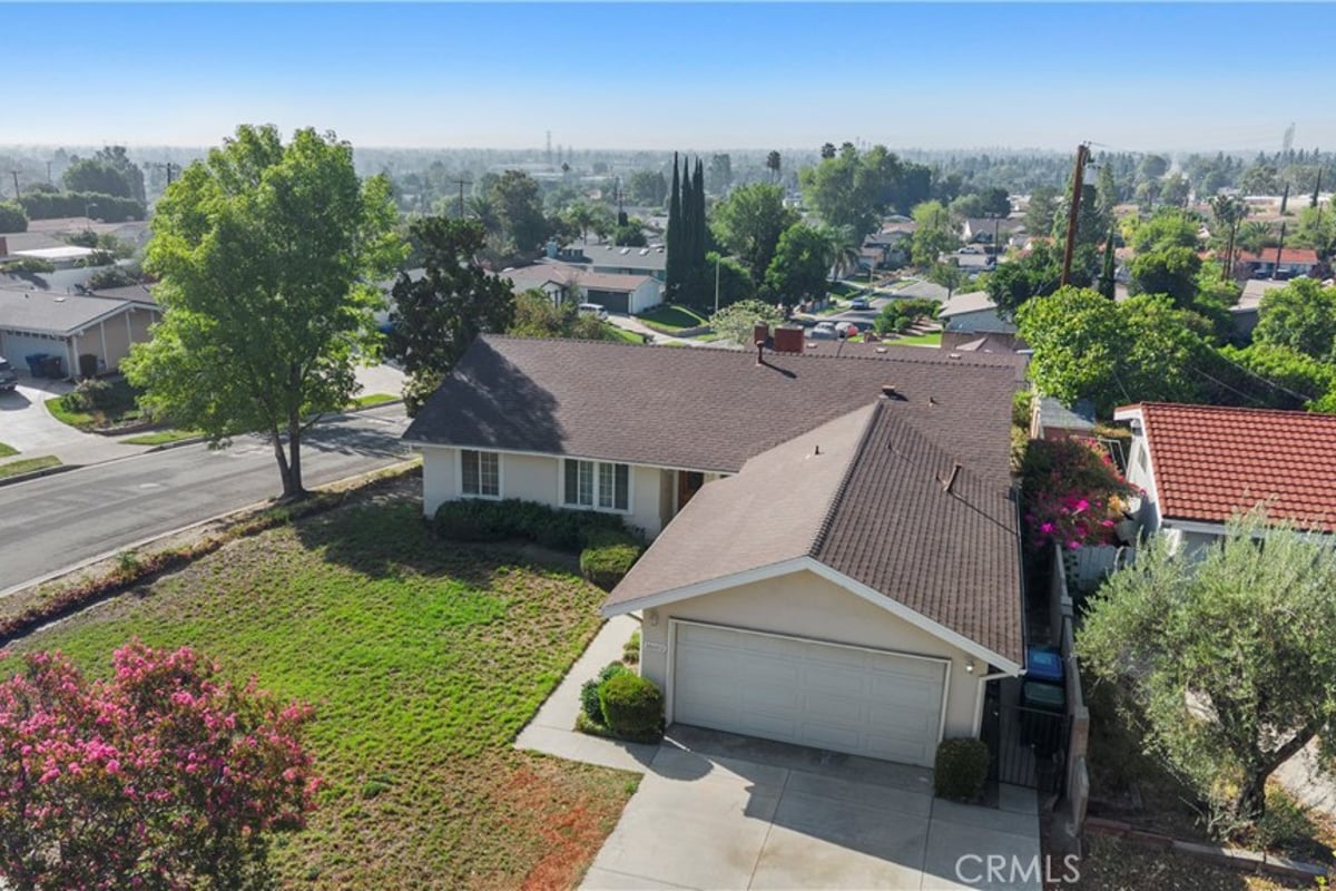 16602 Barneston, Granada Hills, CA 91344 — photo 1 of 36