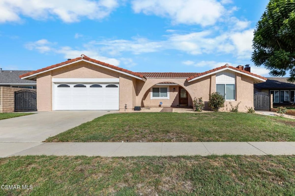 2162 Yosemite Avenue, Simi Valley, CA 93063 — photo 1 of 51