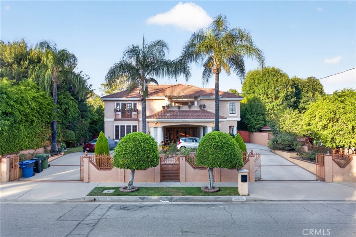 13436 Bradley, Los Angeles, CA 91342 — photo 1 of 43