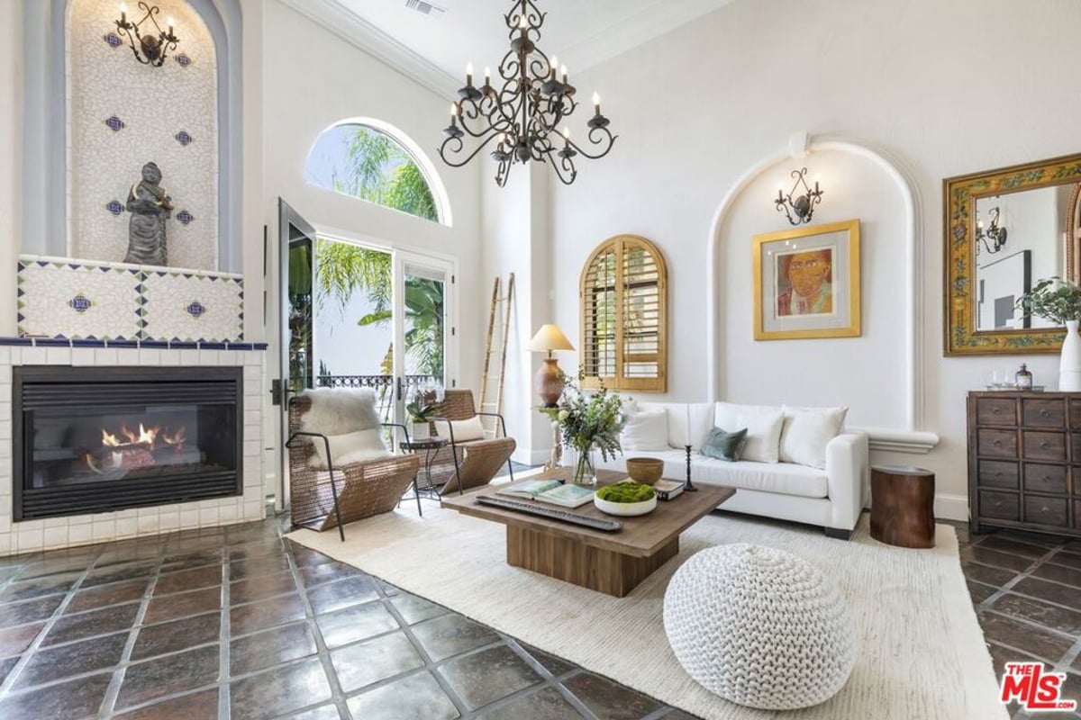 6383 Quebec Drive, Los Angeles, CA 90068 — photo 1 of 30