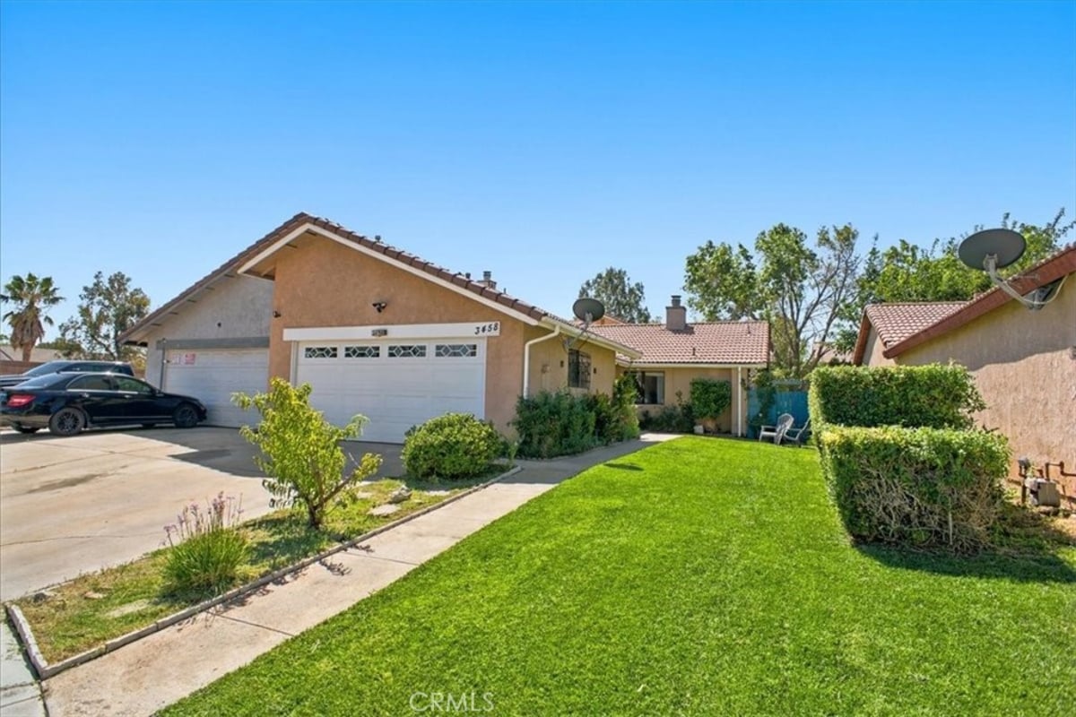 3458 Santa Barbara Court, Palmdale, CA 93550 — photo 1 of 17