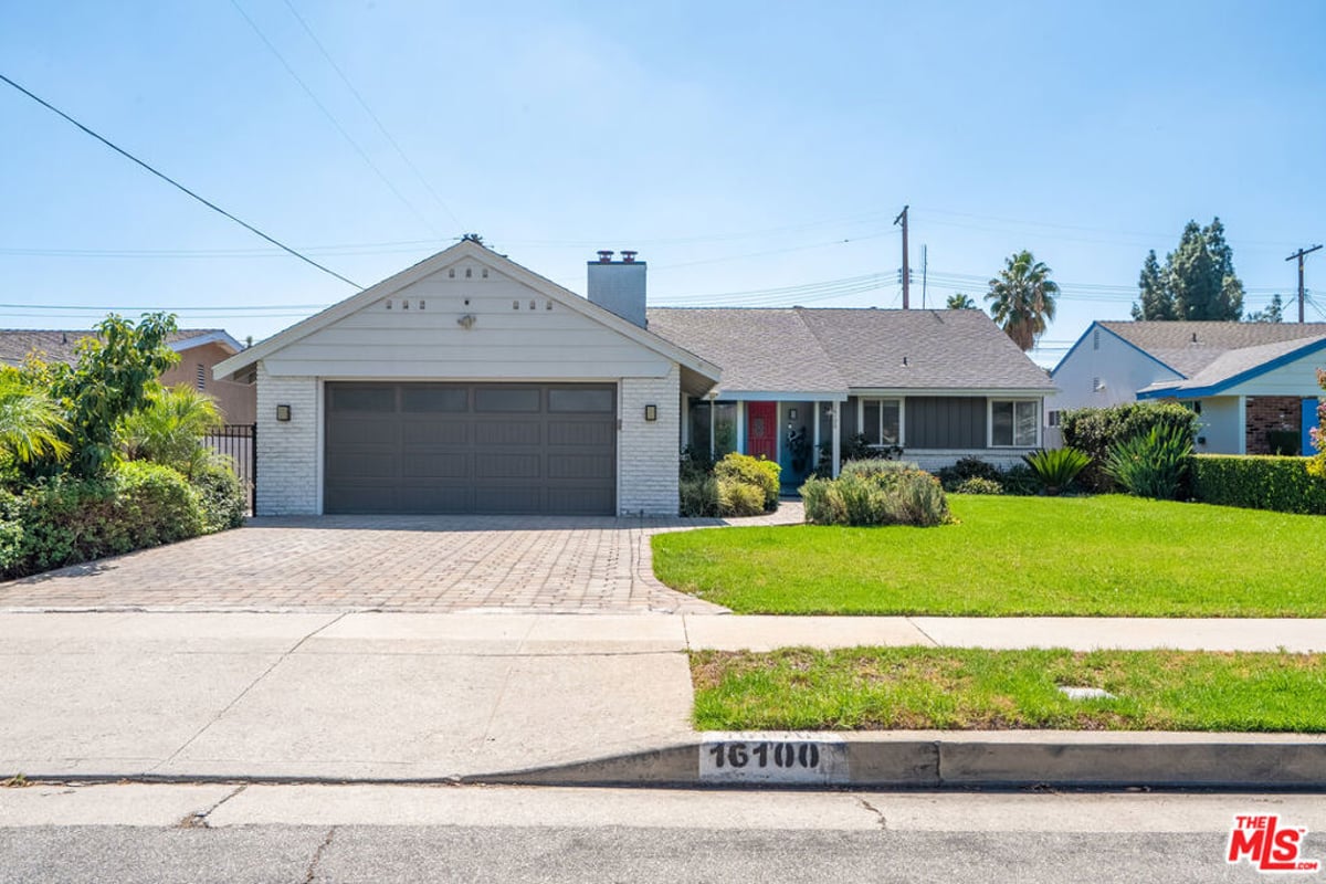 16100 Londelius Street, Los Angeles, CA 91343 — photo 1 of 43